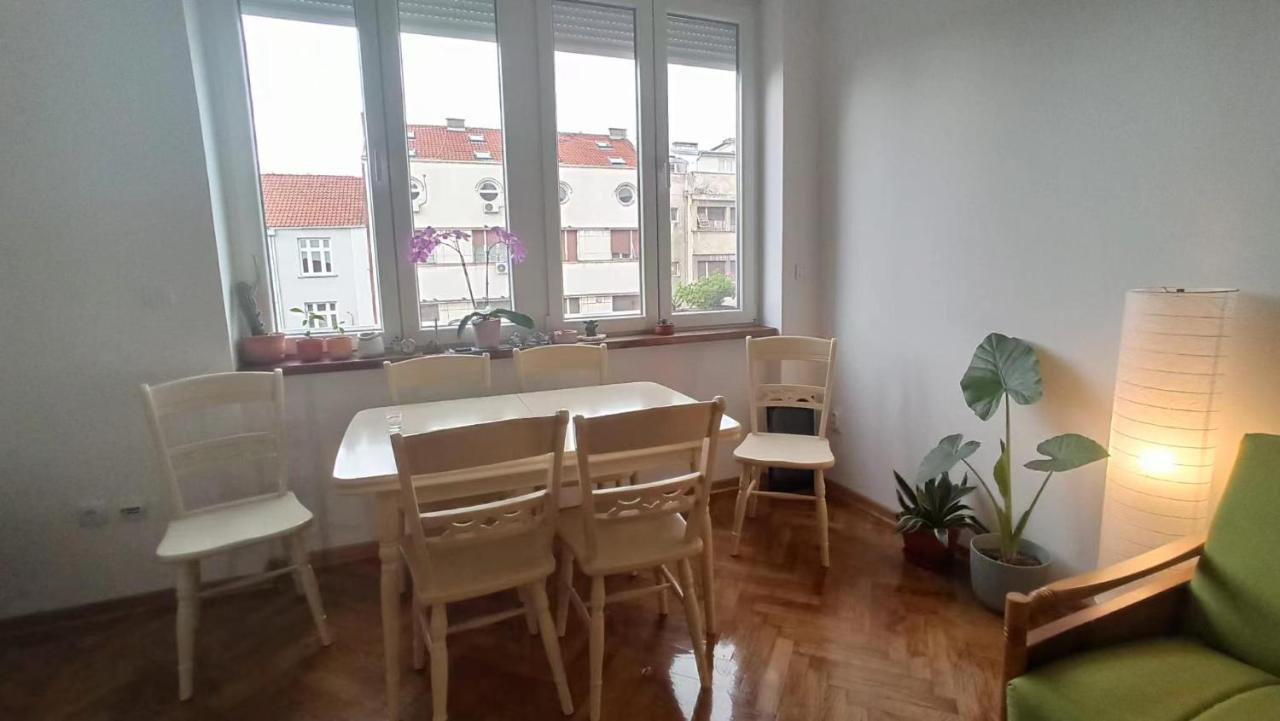 Apartment Hermes Belgrad Exteriör bild