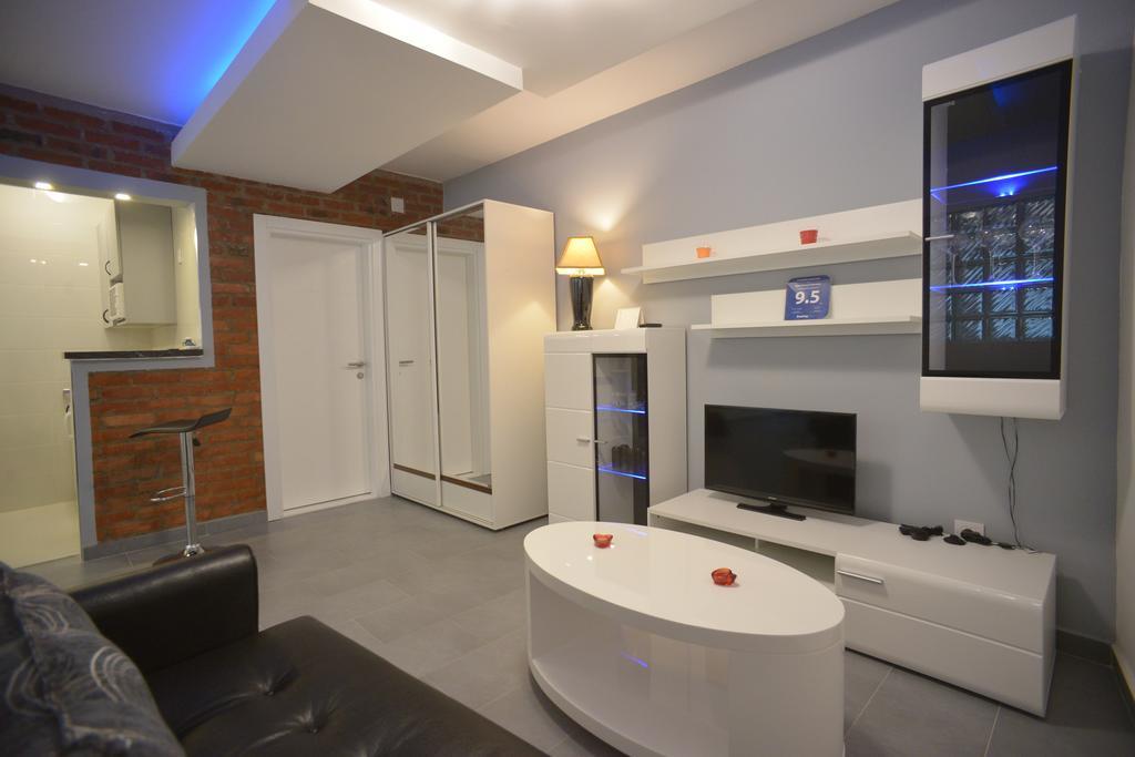 Apartment Hermes Belgrad Exteriör bild