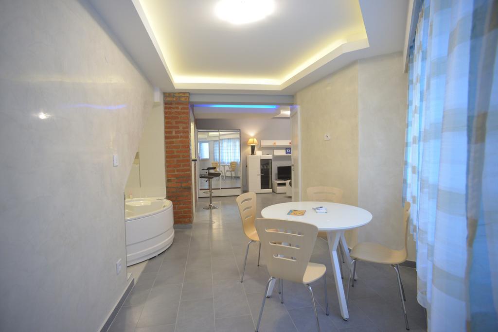 Apartment Hermes Belgrad Exteriör bild
