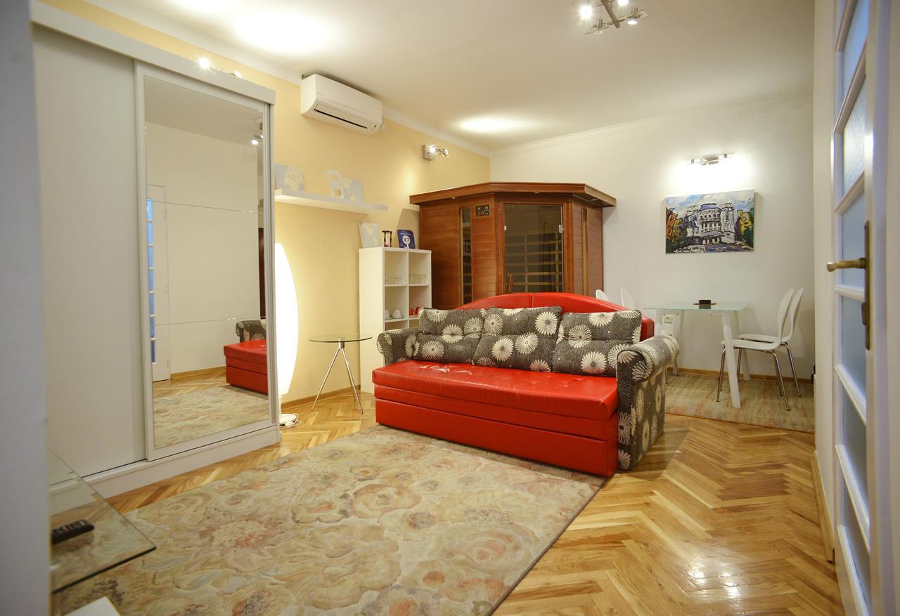 Apartment Hermes Belgrad Exteriör bild