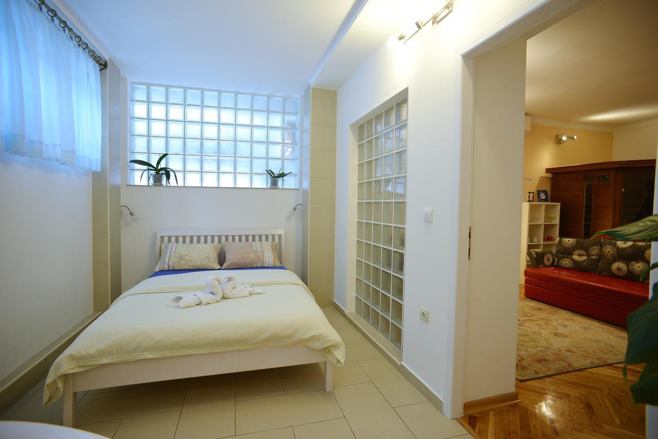 Apartment Hermes Belgrad Exteriör bild